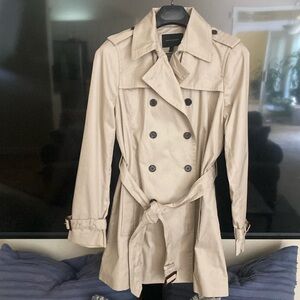Banana Republic Trench Coat - barely worn.